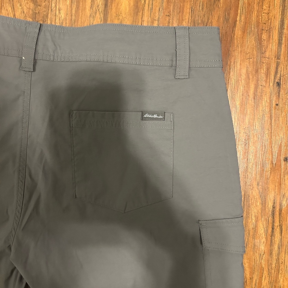 Charcoal Gray Cargo Shorts With Pockets Eddie Bauer Summer Outdoors Camping - Picture 10 of 10